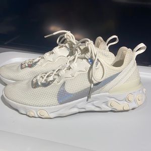 Nike react shoes. Size 8.5 HARDLY WORN!